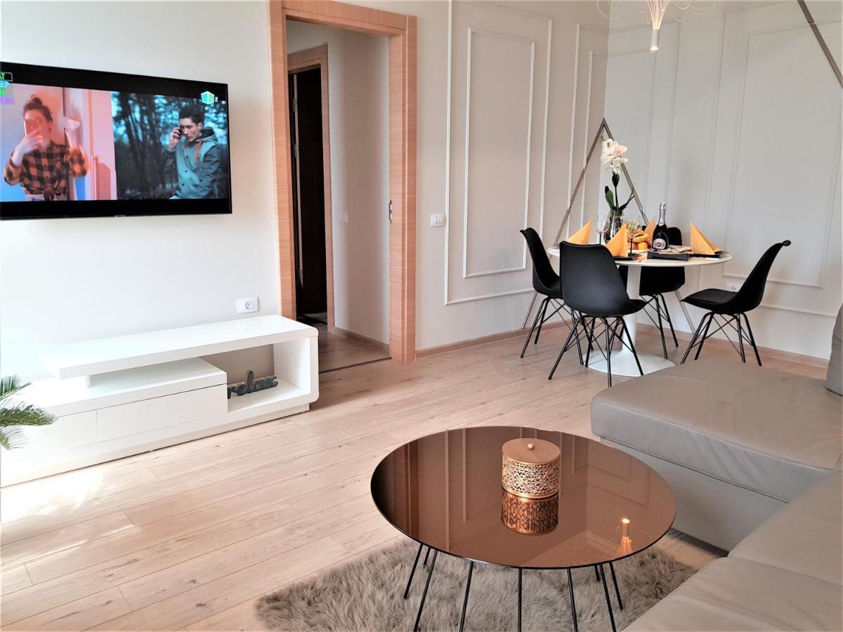 Evy Deluxe Apartment Mamaia Dış mekan fotoğraf