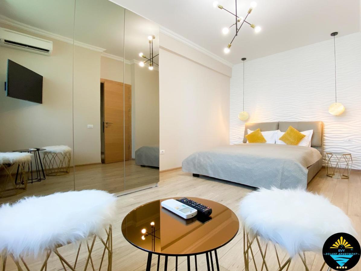 Evy Deluxe Apartment Mamaia Dış mekan fotoğraf