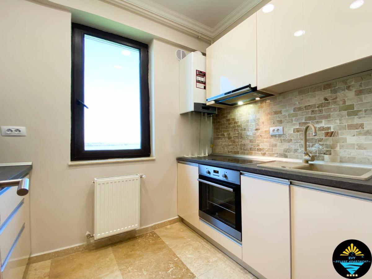 Evy Deluxe Apartment Mamaia Dış mekan fotoğraf