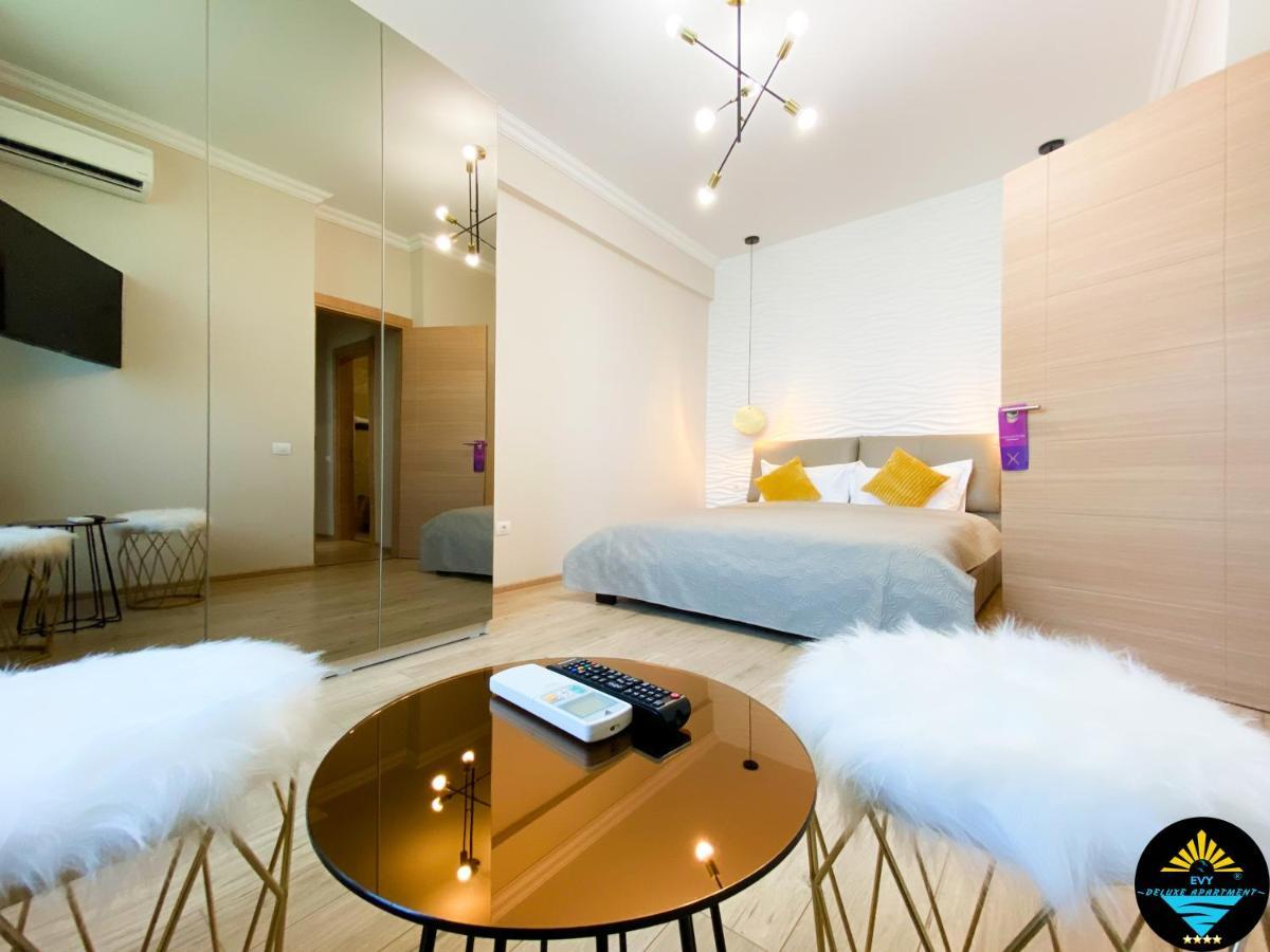 Evy Deluxe Apartment Mamaia Dış mekan fotoğraf