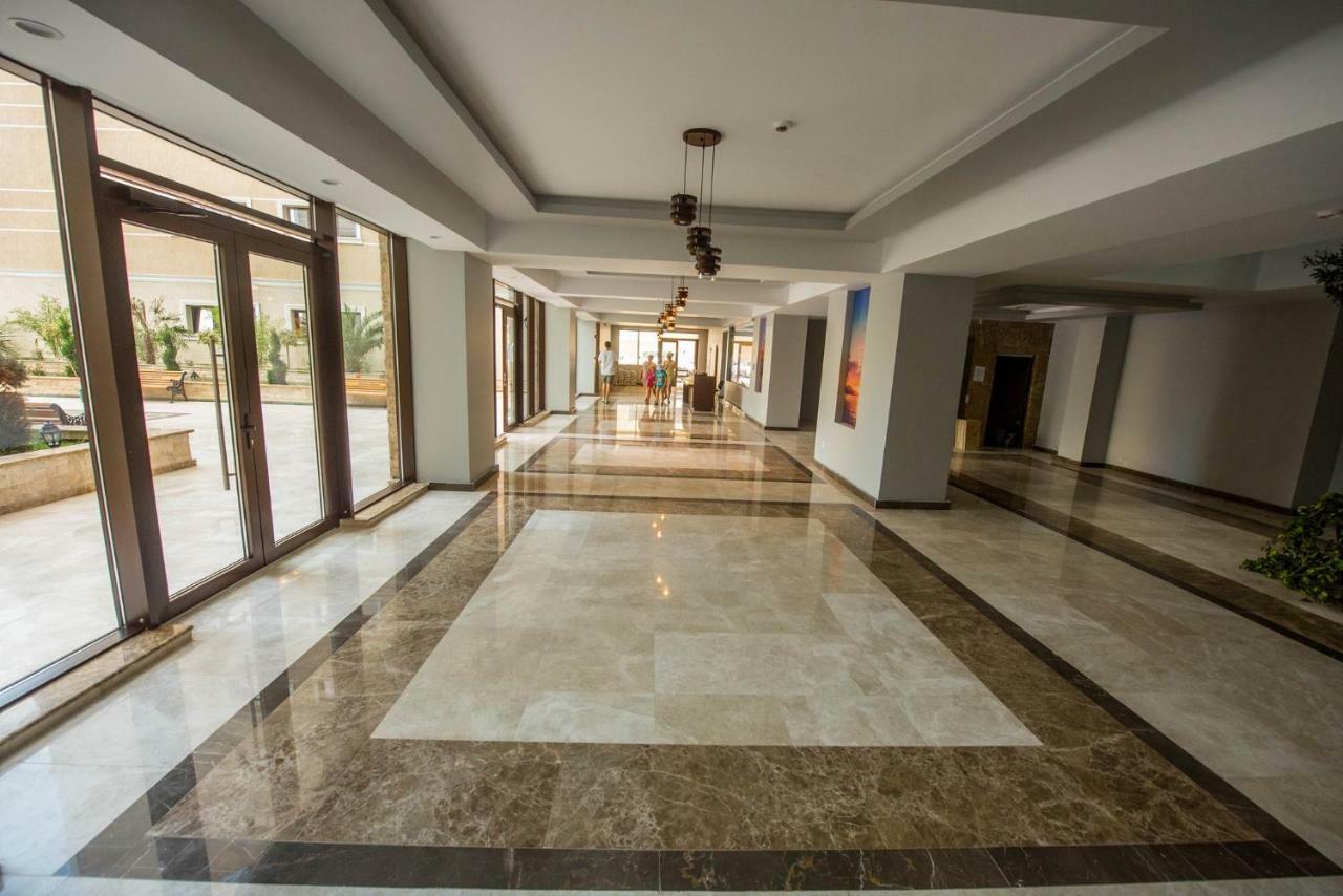 Evy Deluxe Apartment Mamaia Dış mekan fotoğraf