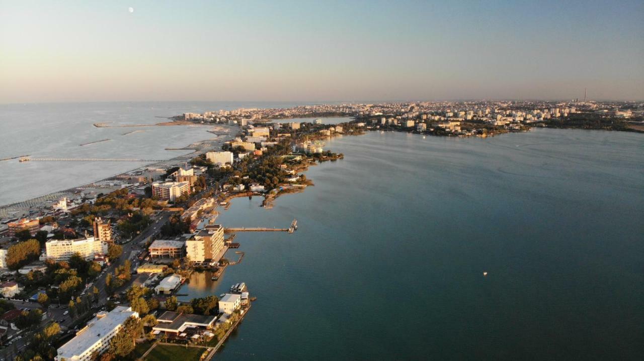 Evy Deluxe Apartment Mamaia Dış mekan fotoğraf